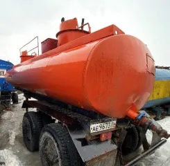 Прицеп-емкость долива ОЗТП-8572, 1992 год выпуска, государственный номер 0197 УА 86. С имуществом можно ознакомиться предварительно согласовав по телефону 89027125511 или подав заявку на электронную почту: bagaev.arbitr@mail.ru. Стоимость 101000 рублей.