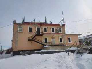 Нежилое здание с земельным участком, 14:37:000219:67 Нежилое здание с прилегающим земельным участком Нежилое здание с прилегающим земельным участком Кадастровый номер: 14:37:000219:67