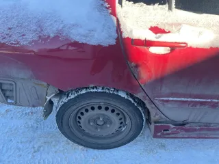 Mitsubishi Lancer, 2005, VIN: JMBSNCS3A6U002306. Автомобиль марки Mitsubishi Lancer, 2005 г.в. VIN: JMBSNCS3A6U002306. Электронная почта арбитражного управляющего: alena_seleznevaa@mail.ru, тел.: 89203603590. Адрес направления корреспонденции финансовому управляющему: 153048, Ивановская обл, г…