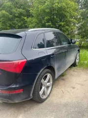Audi Q5 2011 года выпуска, черный. VIN: WAUCFC8R3BA069274. Государственный регистрационный номер: О933МС29.