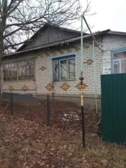 Доля дома 108.7 кв.м и участка 3130 кв.м в Белгородской области. 1/3 доля дома и 1/3 доля земельного участка в Белгородской обл. Здание, площадь 108.7 кв.м., назначение: Жилое, адрес: Белгородская обл., р-н Валуйский, с. Аркатово, ул. Молодежная, 15, кадастровый номер: 31:26:0604001:53. Земельный…