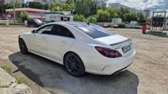 Автомобиль Mercedes-Benz CLS Class 2014 года, цвет белый. Идентификационный номер WDD2183671A133159, номер кузова WDD2183671A133159. Мощность двигателя 333 л.с. (245 кВт). Техническое состояние: авто после ДТП, прибыл на стоянку своим ходом. Двигатель работает шумно, по словам должника требуется…