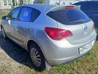 Opel Astra J, 2013 г.в., VIN XUFPC6DB8D3024787. Автомобиль находился в эксплуатации, является бывшим в употреблении, может иметь скрытые недостатки и неисправности вследствие эксплуатационных дефектов, естественного износа или ненадлежащего обслуживания.