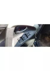 Легковой автомобиль  Toyota RAV4  2012 года выпуска, идентификационный номер VIN: JTMBE31V20D097118, модель, № двигателя: 3ZR B021669, кузов  кабина, прицеп : JTMBE31V20D097118, ПТС №: 78 УТ 184776. Легковой автомобиль не на ходу, проблемы с АКПП.