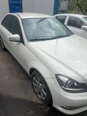 Mercedes-Benz C200, 2012 Mercedes-Benz C-Class, 2012 год, 184 лс, 222413 км, АКПП еще легковой автомобиль, марка/модель – МЕРСЕДЕС-БЕНЦ С200, год выпуска – 2012, VIN – WDD2040481A699639, гос.номер – Х260ВЕ977. Автомобиль является предметом залога.