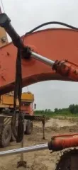 Экскаватор гусеничный Hyundai R300LC-9SH, заводской номер HHKHZ808LE0000183, 2014 год выпуска, госномер 58 УЕ 9248 (63 СВ 9366). Экскаватор гусеничный Hyundai R300LC-9S, заводской номер HHKHZ810LE0001178, 2014 год выпуска, госномер 58 УЕ 9241 (63 СВ 9362). Трактор ДТ-75 ДЕРС2 с буровой установкой…