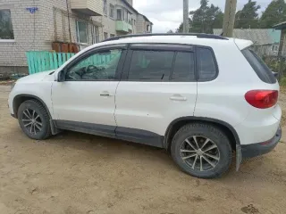 Volkswagen Tiguan, 2012 года выпуска, цвет - белый, VIN XW8ZZZ5NZDG118945, государственный номер О031АМ29. 1 Штука (шт). Назначение: pryamie. Год выпуска: 2012. Модель: Tiguan. VIN номер: XW8ZZZ5NZDG118945. Вид транспорта: Легковой. Марка: Volkswagen.
