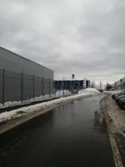 Машино-место площадью 17,6 кв.м, расположенное по адресу: город Москва, ул. Новоорловская, д. 5, корп. 1, этаж 4, место 242. Кадастровый номер: 77:07:0015009:5139.