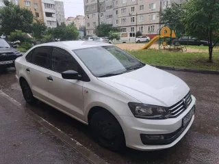 Volkswagen Polo 2018 года, 90 л.с., 110000 км, легковой автомобиль, цвет - белый, VIN XW8ZZZ61ZJG049032.