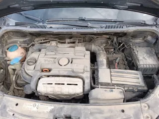 Volkswagen Touran 2010 года, VIN WVGZZZ1TZBW021370. Осмотр по предварительной договоренности в рабочие дни с 10:00 до 11:00, телефон +79220700233, email pavlov.okb72@yandex.ru.