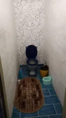 Доля в жилом доме площадью 112 кв.м по адресу: Россия, Республика Хакасия, Боградский район, село Бородино, улица Октябрьская, дом 19, квартира 2, кадастровый номер: 19:07:090102:556. Доля в земельном участке площадью 2533 кв.м по адресу: Россия, Республика Хакасия, Боградский район, село Бородино…