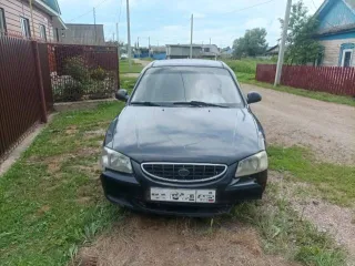 Hyundai Accent 2004 года, 102 лс, 245000 км. Легковой автомобиль, марка: HYUNDAI ACCENT, год изготовления: 2004, VIN: X7MCF41GP5M025860, мощность двигателя, л. с. (кВт): 102 (75). Пробег уточнять при осмотре.