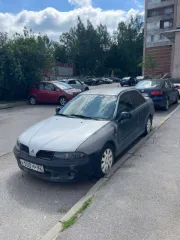 Легковой автомобиль Mitsubishi Carisma 2002 года, серый цвет. VIN: XMCSNDA2A3F014955, ПТС: 77 TE 985557, госномер: К550УР82. Произведен в Финляндии, разрешенная максимальная масса 1745 кг, масса без нагрузки 1230 кг.
