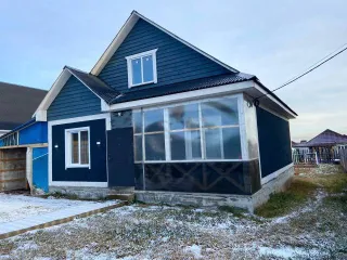 Два дома по 140 кв.м. с участками в Иркутской области. Жилой дом 140 кв.м., кадастровый номер 38:06:100801:39338, 2023 года постройки, этажность – 2; земельный участок 722 кв.м., кадастровый номер 38:06:100801:37231. Расположены по адресу: Иркутская область, Иркутский район, сельское поселение…