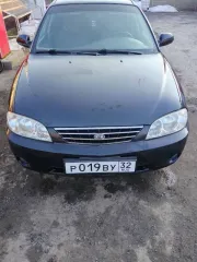 Kia Spectra, 2008 года выпуска, 101,5 лс, 229945 км, VIN XWKFB227280085525. Автомобиль на ходу в хорошем состоянии, но пороги и задние арки надо переварить. Вложение больших не требует, если из подвески поменять втулки стабилизатора, абс не работает и не работает левый передний поворотник, тормоза…