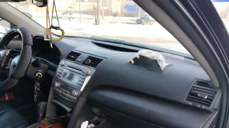 Toyota Camry 2011, автомобиль марки toyota модель camry, 2011 г.в., vin-номер jtnbe40k303208564. Ознакомление по адресу: Кемеровская обл., г. Новокузнецк, ул. Братьев Сизых, д. 10.