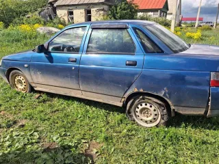 ВАЗ 21102 2004 Легковой автомобиль, марка: ВАЗ 21102, год изготовления: 2004, цвет: сине-зеленый, VIN: XТА21102040710673, ПТС: 13РК 547001, г/н: Т890ХР58, номер двигателя не соответствует, ТС не на ходу, является совместным имуществом супругов.