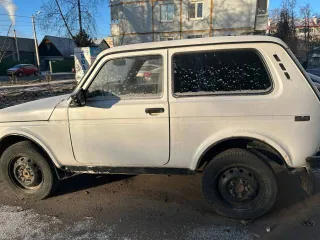 ВАЗ 2121 2007 ВАЗ 2121 (4x4), 2007 года, 80 лс еще ВАЗ 2121 (4x4), 2007 года, 80 лс еще Транспортное средство ВАЗ 21214, VAZ 21214, идентификационный номер (VIN): XTA21214071865294, номер шасси (рамы): отсутствует, год выпуска ТС: 2007, номер кузова (кабины): XTA21214071865294, цвет: ярко-белый…