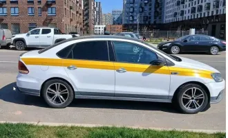 Volkswagen Polo 2018 автомобиль марка Volkswagen модель Polo VIN XW8ZZZ61ZJG038991 регистрационный номер С959АР250 тип ТС легковой седан год выпуска 2018 цвет белый желтый серый ПТС 40ОТ 669315 СТС 99 82 198748 ознакомление с имуществом производится с момента публикации сообщения о продаже…