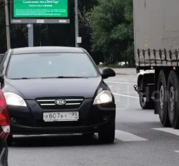 лот № 1 – автомобиль марки kia ed  ceed , 2008 года выпуска, vin: xweff242280001946, государственный регистрационный знак: х807ву199.   автомобиль марки kia ed  ceed , 2008 года выпуска, vin: xweff242280001946, государственный регистрационный знак: х807ву199. сведения о дефектах: требуется мойка…