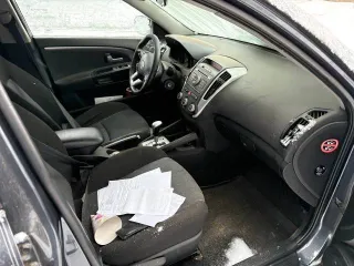 Kia Ceed 2010 года, 122 л.с., 340 000 км, АКПП. Легковой автомобиль, марка: KIA, модель: Sid Ed, год изготовления: 2010, цвет: серый, VIN: XWEHC512BB0004864, ПТС: 50РР 350533, г/н: Т779УМ69, двигатель №: AH372439, мощность двигателя, л.с. (кВт): 122 (90), рабочий объем двигателя, куб. см: 1591…