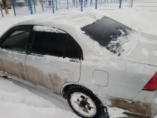 Honda Civic Ferio, 2000 года, 105 лс, 355000 км, АКПП, кузов (коляска) №: ES11004960, гос. номер О159ММ64, VIN отсутствует, двигатель заменен, документы на двигатель отсутствуют, руль расположен справа, дефекты присутствуют на всех деталях кузова, пробег 355000 км, автомобиль находится в городе…
