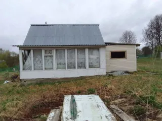 Дом 35,4 кв.м и земельный участок 1500+/-14 кв.м в Ивановской обл, д. Василево. Здание, площадь 35,4 кв.м., назначение: жилое, адрес: 155012, Ивановская обл, Гаврилово-Посадский р-н, деревня Василево, д 11А, кадастровый номер: 37:03:010902:233, вид собственности: индивидуальная. Земельный участок…
