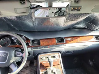 Audi A8, 2006; Audi A8L, 2006 Audi A8, 2006 года, 260 лс, 350000 км, АКПП еще Audi A8, 2006 года, 260 лс, 350000 км, АКПП еще AUDI A8L, 2006 г.в., VIN WAUZZZ4E17N006570, цвет – синий темный, автомобиль находится в совместной собственности. Автомобиль не на ходу, не заводится, АКБ отсутствует.