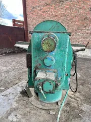 Станок трубогибный TGS-90. Назначение: предназначен для гибки металлических труб и сортового проката методом обкатки в холодном состоянии и обеспечивает качественный изгиб заготовок на заданный угол до 180 градусов. Год выпуска: 1984. Изготовитель: Судоремонтный завод им. 25 Октября, г. Горький…