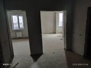 Квартира 43,1 кв. м, площадь Карла Маркса, д. 3, корп. 1, кв. 83, г. Астрахань, Астраханская область, кадастровый номер 30:12:000000:7356, ограничения и обременения: перепланировка/переустройство/реконструкция не проводились, отсутствуют зарегистрированные лица в жилом помещении, отсутствуют…
