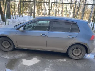 Volkswagen Golf, 2014, автомобиль марки: VOLKSWAGEN, модель: Golf, год выпуска: 2014, идентификационный номер (VIN): WVWZZZAUZEW349245. С имуществом можно познакомиться по адресу: г. Нижний Новгород по предварительной записи у организатора торгов (8-951-9189801).