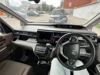 Honda Stepwgn 2016 года, 150 лс, 241770 км, полный привод, АКПП, VIN RP2-1003547, гос.номер Р118ТВ159