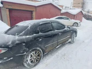 Mazda 6, 2005 Mazda 6, 2005, VIN: JMZGG12F761613677 В залоге у ООО МФК «ПСБ Финанс»