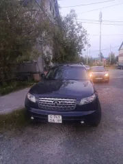 Infiniti FX 2005 года, 280 лс, АКПП, VIN: JNRAS08W05X210667, в залоге у ООО МФК «ПСБ Финанс»