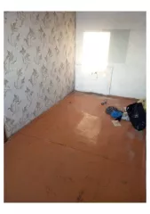 Жилой дом площадью 51,8 кв. м с кадастровым номером 42:14:0117007:159 и земельный участок общей площадью 1540 +/- 14 кв. м с кадастровым номером 42:14:0117007:58. Адрес: Кемеровская область, Топкинский район, деревня Соломино, улица Береговая, дом 5.
