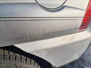 Kia Sportage, 2009 года, 141 л.с., серого цвета, VIN: XWEKH812DA0000618, ПТС 39 МУ 013369. Автомобиль имеет повреждения: заднее левое крыло - нарушение ЛКП (потертости), царапина длиной 80-90 см над передней и задней левой дверью (нарушение ЛКП), накладка передней левой двери - нарушение ЛКП…