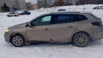 Автомобиль RENAULT MEGANE, 2010 г.в., кузов  коляска  № VF1KZ0B0643534340, цвет БЕЖЕВЫЙ, идентификационный номер  VIN  VF1KZ0B0643534340, г.р.з. Е147ОН82  залог ООО МКК ЦЕНТРОФИНАНС ГРУПП   на имущество наложены ограничения и запреты на регистрационные действия