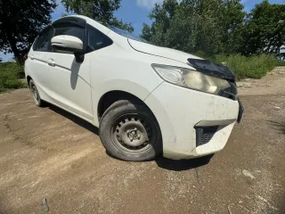Honda Fit 2013, автомобиль марки HONDA модель FIT 2013 г.в., номер кузова GK3-1000841. Ознакомление с имуществом возможно по месту его нахождения: г. Большой Камень, ул Приморского Комсомола 43, предварительно согласовав время с Финансовым управляющим по тел. +79130034396 или направив запрос на…