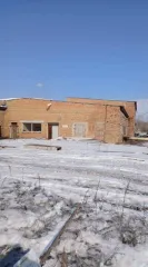 Нежилое здание 1219.6 кв. м и земельный участок в Амурской области. Здание, кадастровый номер 28:22:010633:52, расположено по адресу: Амурская область, Селемджинский район, пгт. Февральск, ул. Железнодорожная, 3а, общей площадью 1 219,6 кв. м. Земельный участок, кадастровый номер 28:22:010633:53…