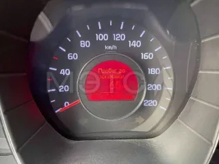 KIA RIO Год выпуска: 2012 Идентификационный номер  VIN : Z94CC41BADR091461 Номер шасси  рамы :    Номер кузова  кабины : Z94CC41BADR091461 Цвет кузова  кабины : Белый Номер двигателя:   Рабочий объем  см³ : 1591 Мощность  кВт/л.с. : 90/123.0 Экологический класс: ЧЕТВЁРТЫЙ