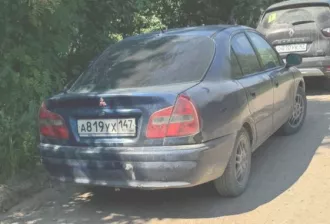 Автомобиль Mitsubishi Carisma HB 1.6, 2003 года выпуска, кузов XMCLNDA1A3F043496, VIN: XMCLNDA1A3F043496, госномер А819УХ147.