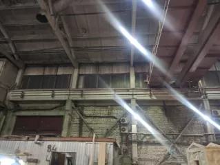 Двухэтажное здание производственного корпуса общей площадью 5264,7 кв.м., кадастровый номер 73:24:041014:270, по адресу: г. Ульяновск, ул. Энтузиастов, д. 1А. Одноэтажное здание маслохранилища, назначение нежилое, кадастровый номер 73:24:041014:262, общей площадью 121,9 кв.м., по адресу: г…