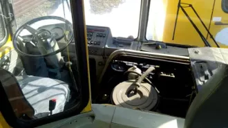 Автобус для перевозки детей ПАЗ 32053-70, 2011 года изготовления, идентификационный номер (VIN) X1M3205CXB0004047, цвет кузова желтый, прекращена регистрация транспортного средства 21.07.2021 Автобус для перевозки детей ПАЗ 32053-70, 2011 года изготовления, идентификационный номер (VIN)…