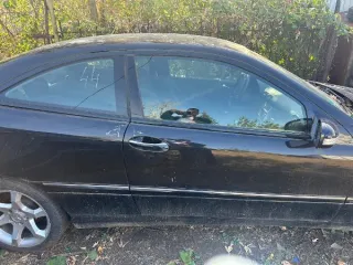 Mercedes-Benz C 180 2007 года выпуска. Годные остатки. VIN: WDB2037461A960683, государственный номер BOR EX777. Состояние б/у.