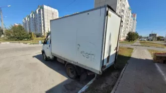 Автомобиль марки ГАЗ 274711, 2004 года выпуска, VIN X3X27471140103196, госномер У 504 НО RUS 57. Требует ремонта, не на ходу. Аккумулятор отсутствует, двигатель не запускали. Кузов с ржавчиной. Свидетельство утеряно, ПТС в наличии.