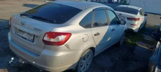 Lada Granta 2015 года, 87 л.с., 200 000 км, LADA 219110 LADA GRANTA, VIN XTA219110FY205866. Имущество находится в залоге у AO Ekspobank. Пробег уточнять при осмотре.