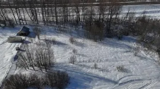 Земельный участок 1830 кв.м для индивидуального жилищного строительства. Кадастровый квартал: 50:07:0060205. Категория земель: земли населенных пунктов. Местоположение: Московская область, Волоколамский муниципальный округ, деревня Нелидово. Основной вид разрешенного использования: 2.1. Площадь по…