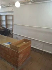 Доля в нежилом помещении 42,7 кв.м, Брянская обл. 1/2 доля в праве на нежилое помещение, площадь: 42,7 кв.м, адрес (местонахождение): Брянская обл, г. Новозыбков, ул. Некрасова, стр. 18, кадастровый номер: 32:31:0010320:267