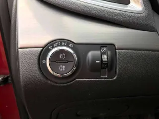 Opel Mokka, 2014 года, 110 лс, АКПП еще. Автомобиль легковой, марка: OPEL, модель: W0LJ (MOKKA), VIN: XUUJD7D51E0022573, гос. рег. номер: В518УК196, год изготовления: 2014. Находится в залоге у «Азиатско Тихоокеанский Банк» (акционерное общество).