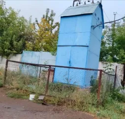 Земельный участок по адресу: г. Елабуга, ул. Московская, з/у 85 В, площадью 295 кв.м., кадастровый номер 16:47:011327:44. Цена определена на основании Протокола заочного собрания конкурсных кредиторов от 30.07.2025г. в соответствии с Отчетом об оценке №24-140 от 27.02.2024г. независимого оценщика…